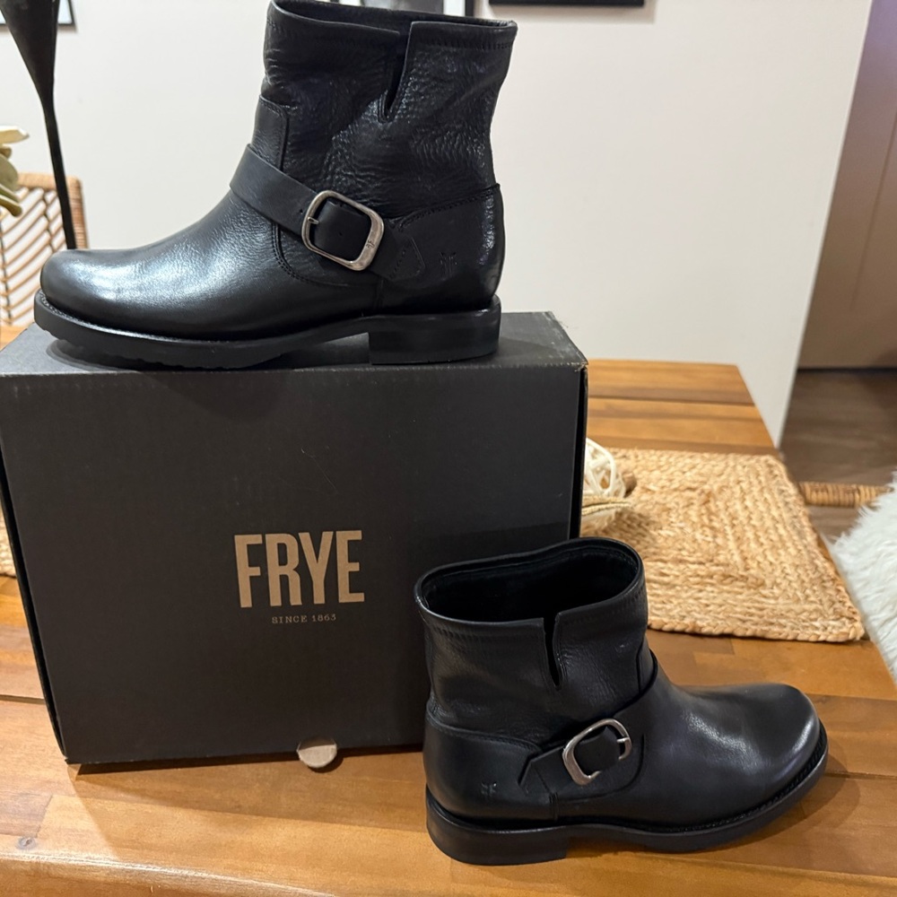 Frye Black Veronica Booties